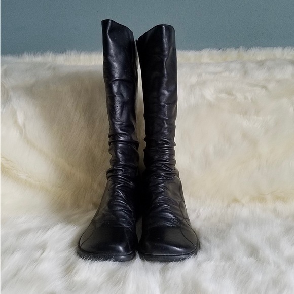 Miz Mooz Black Leather Wedge Casablanca Boots Size 7 - Picture 2 of 8